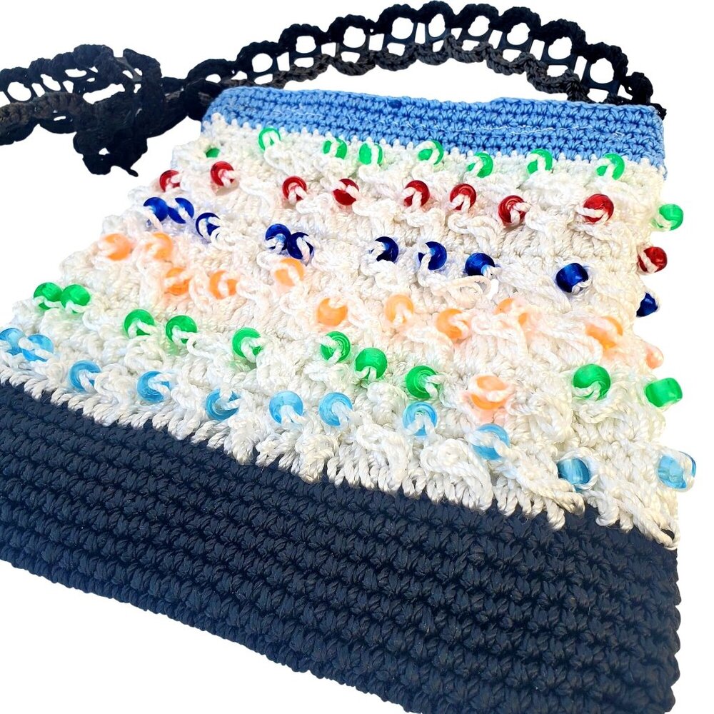 Crocheted Beaded Crossbody Purse Soda Can Beer Tab Strap Black White Blue - Picture 10 of 10